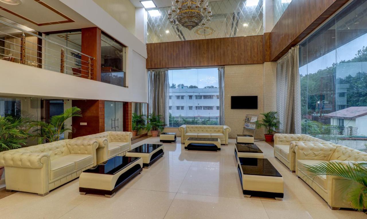 מלון דהראדון Treebo Premium Pearl Avenue, Ring Road מראה חיצוני תמונה