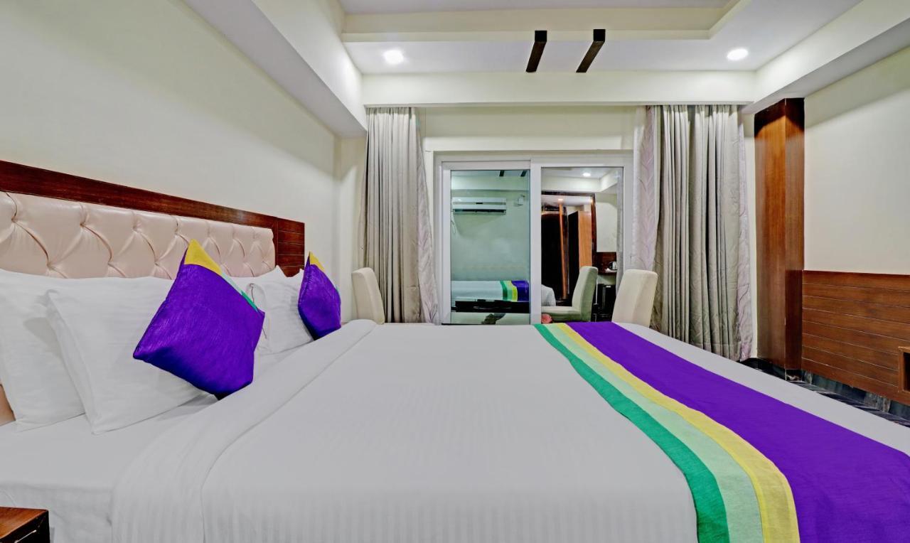 מלון דהראדון Treebo Premium Pearl Avenue, Ring Road מראה חיצוני תמונה